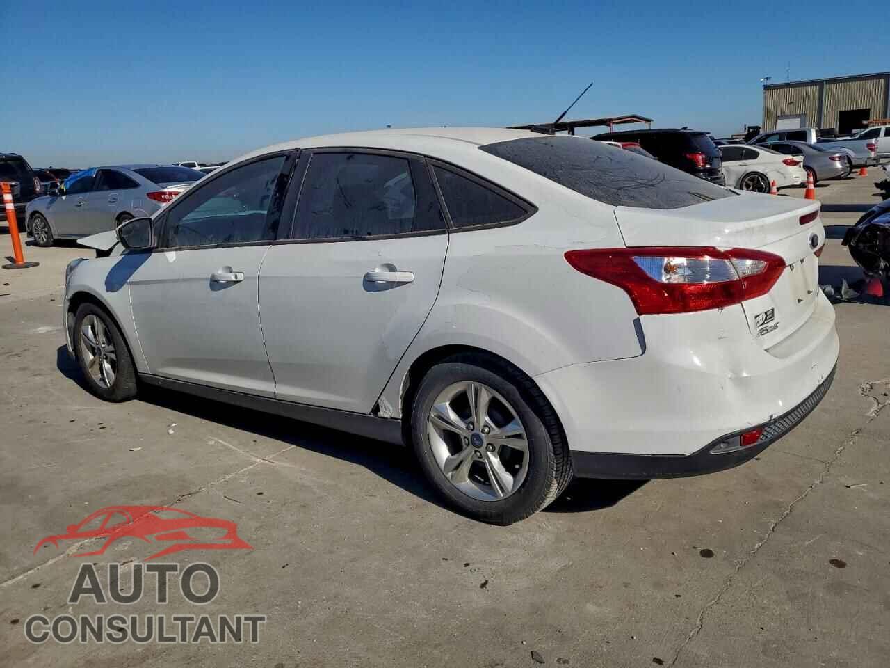 FORD FOCUS 2013 - 1FADP3F2XDL309072