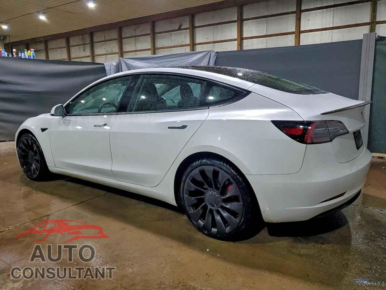 TESLA MODEL 3 2023 - 5YJ3E1EC4PF421237