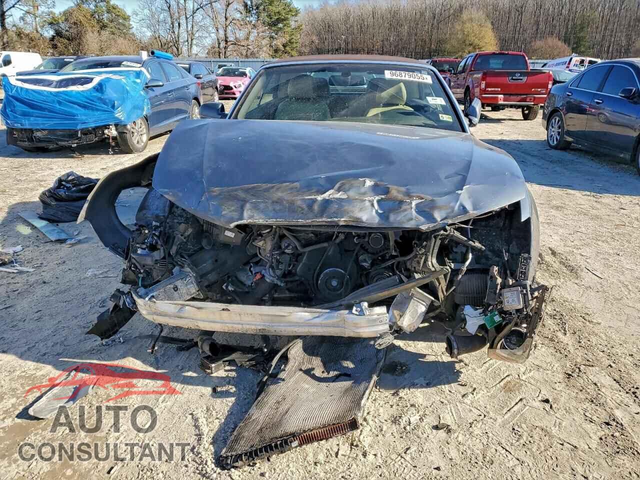 AUDI A5 2013 - WAUCFAFH3DN004676