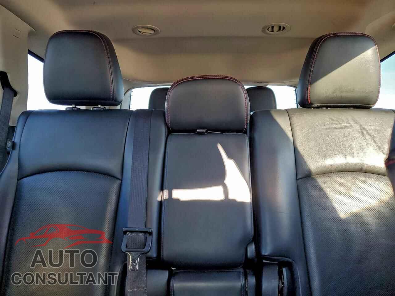 DODGE JOURNEY 2017 - 3C4PDCEG3HT585293