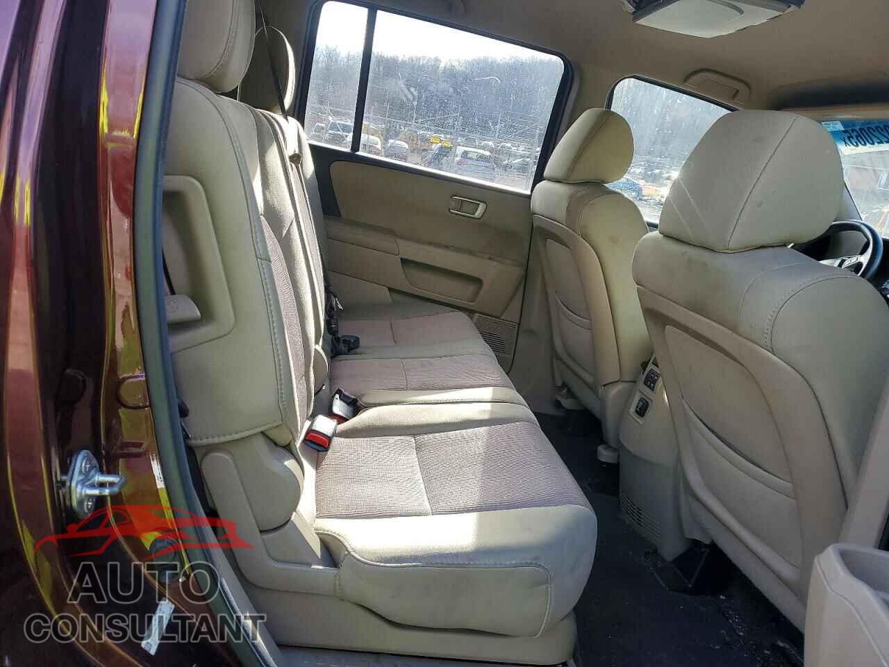 HONDA PILOT 2012 - 5FNYF4H47CB078734