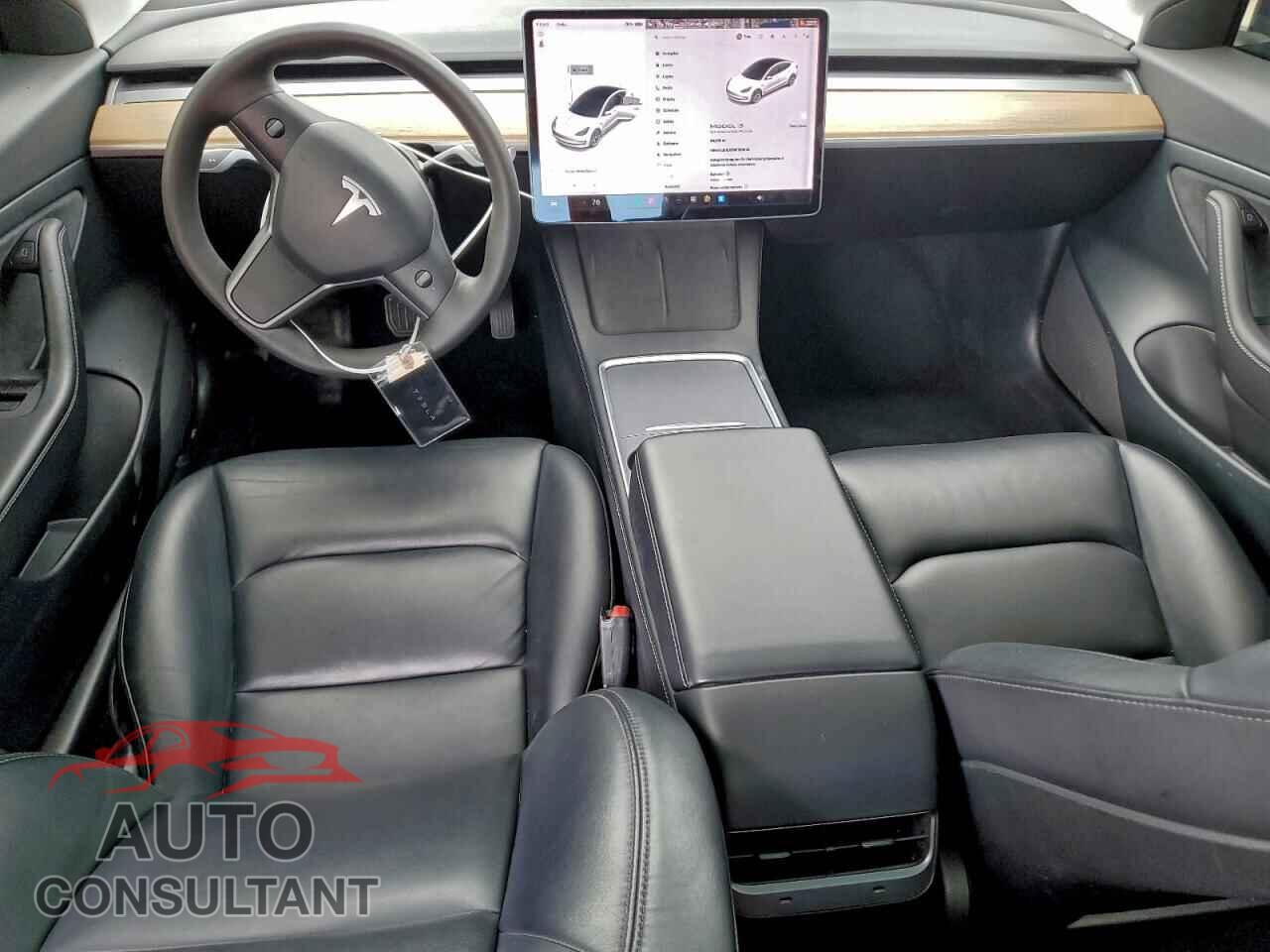 TESLA MODEL 3 2021 - 5YJ3E1EA5MF920249