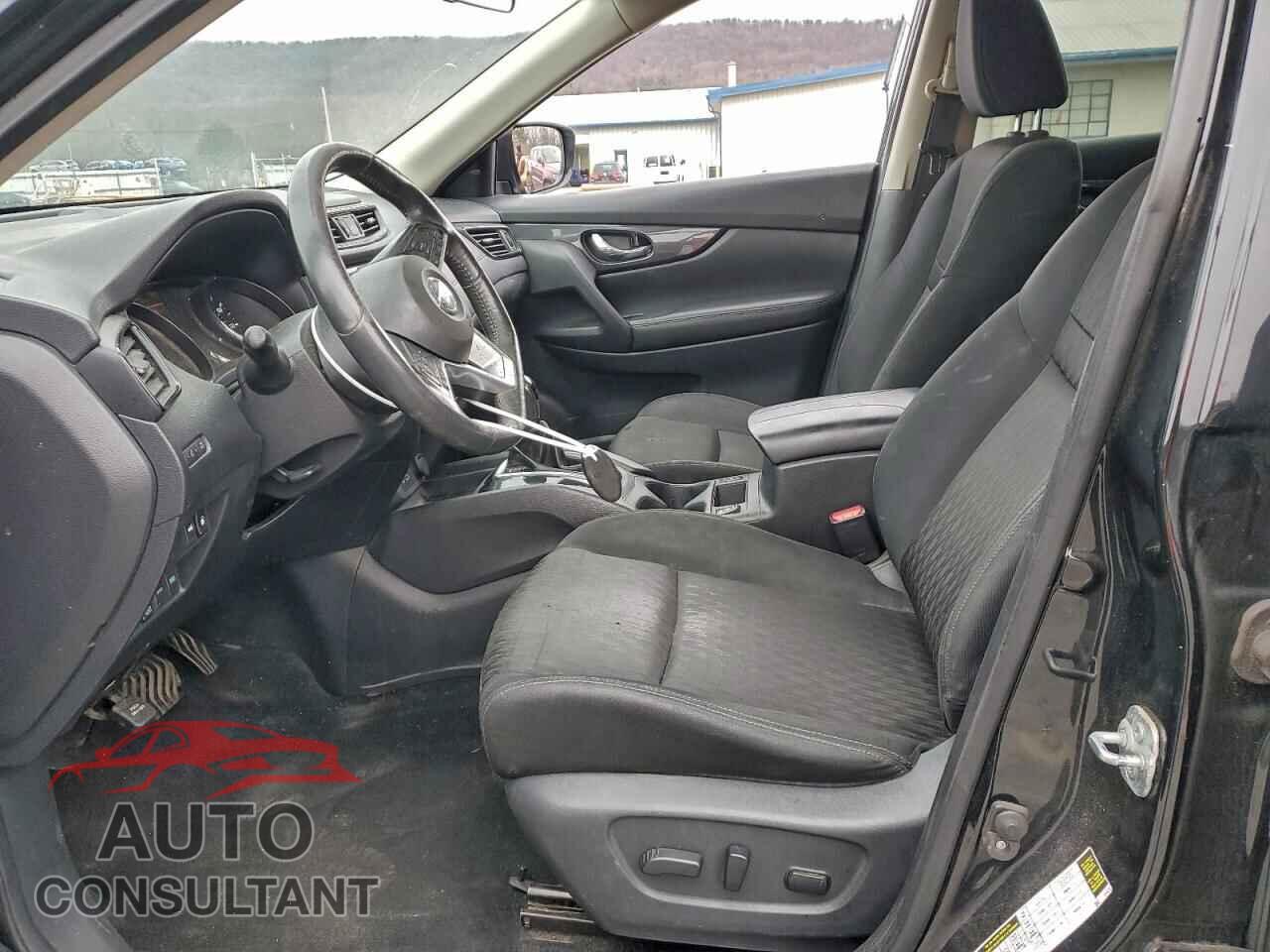 NISSAN ROGUE 2018 - KNMAT2MV2JP531710