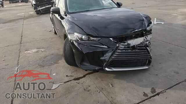 LEXUS IS 2020 - JTHAA1D21L5108541
