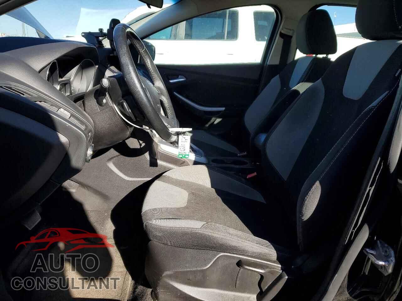 FORD FOCUS 2012 - 1FAHP3F27CL471791