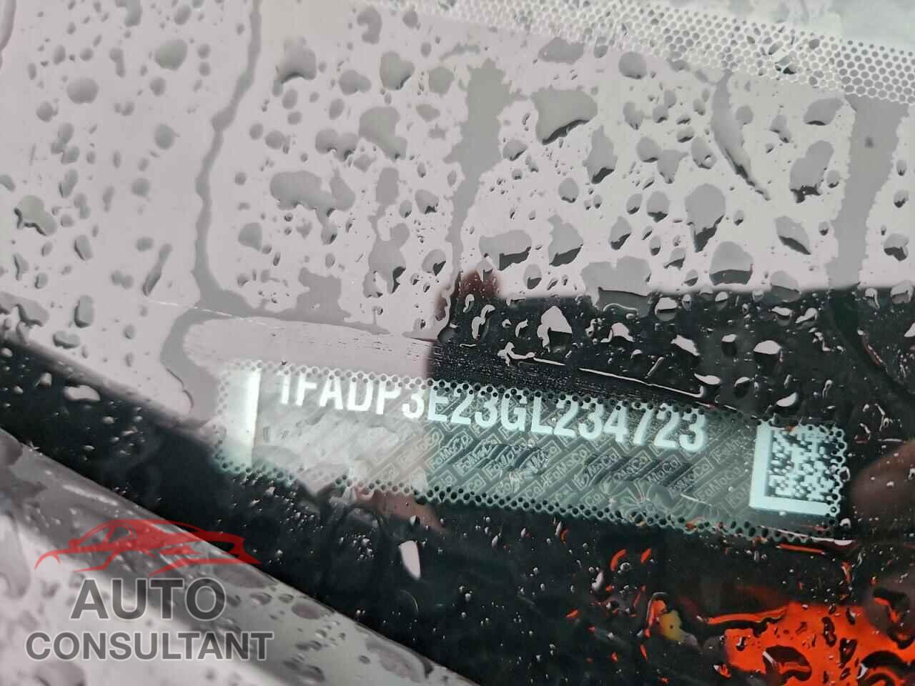 FORD FOCUS 2016 - 1FADP3E23GL234723
