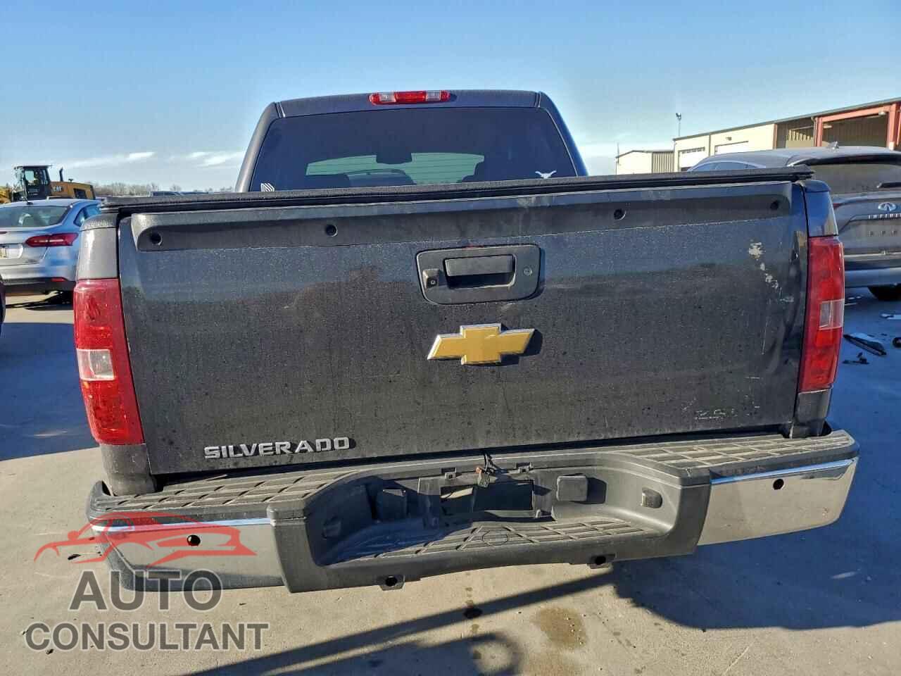 CHEVROLET SILVERADO 2011 - 3GCPCSE02BG191753