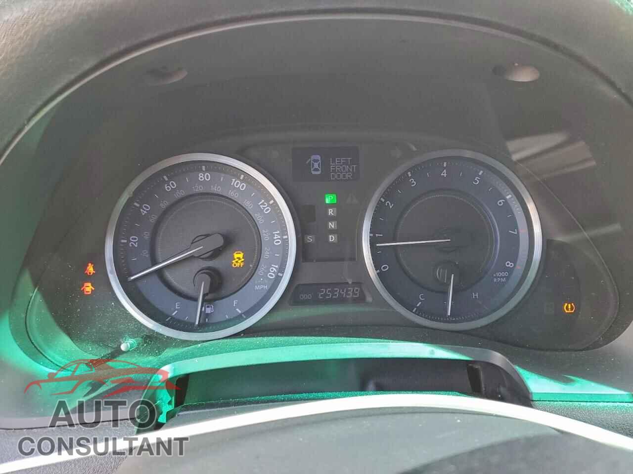 LEXUS IS 2011 - JTHBF5C21B5153492