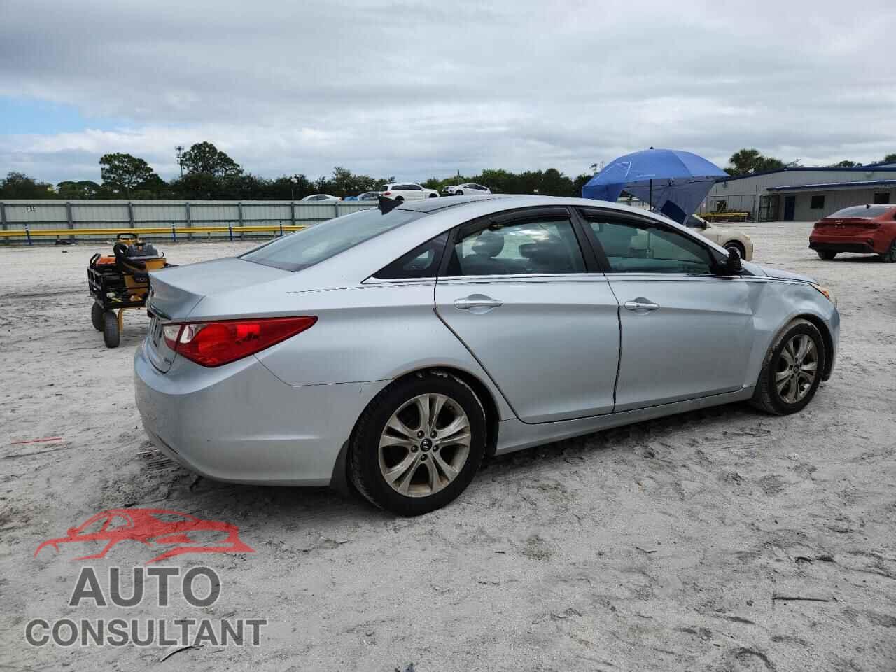 HYUNDAI SONATA 2013 - 5NPEC4AC1DH622239