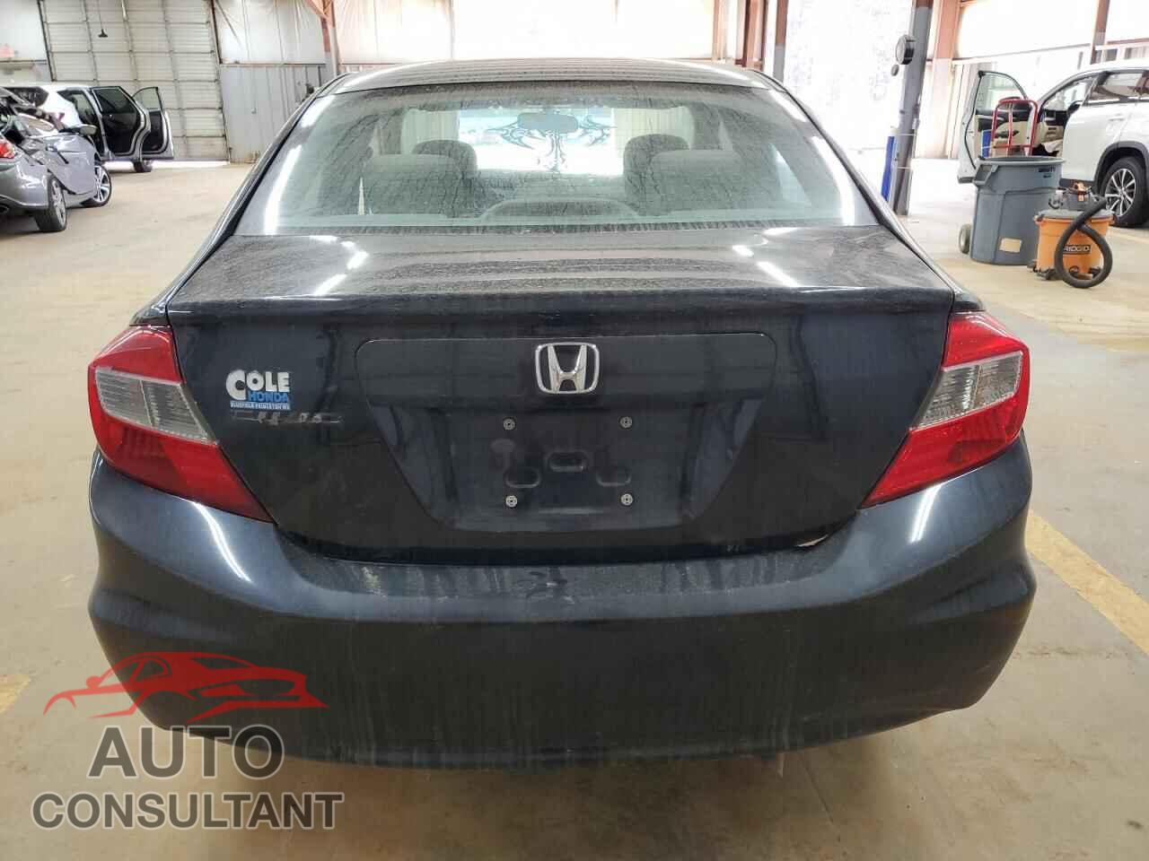 HONDA CIVIC 2012 - 2HGFB2F50CH313439