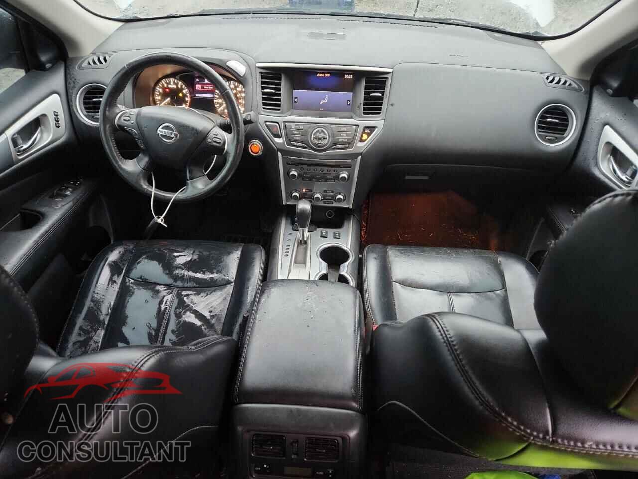NISSAN PATHFINDER 2017 - 5N1DR2MN1HC908262