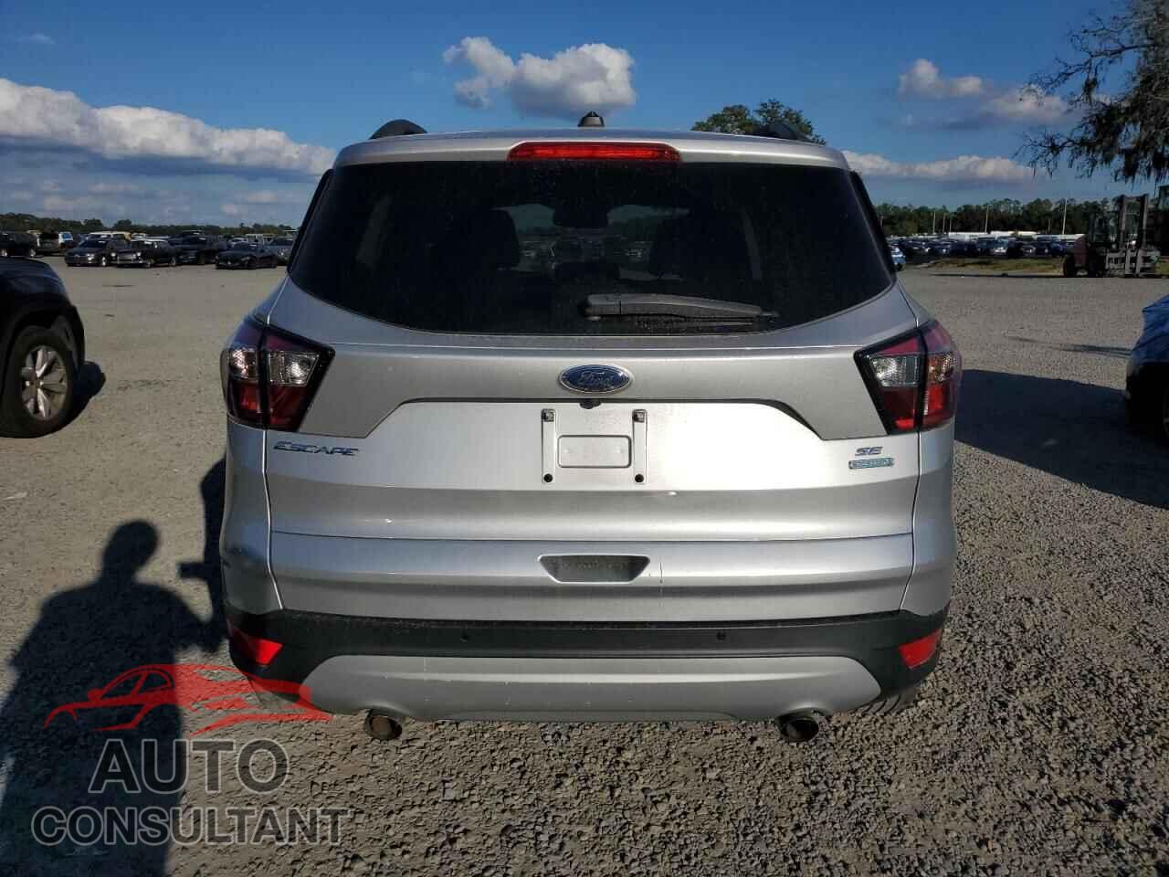 FORD ESCAPE 2017 - 1FMCU0G99HUB64997