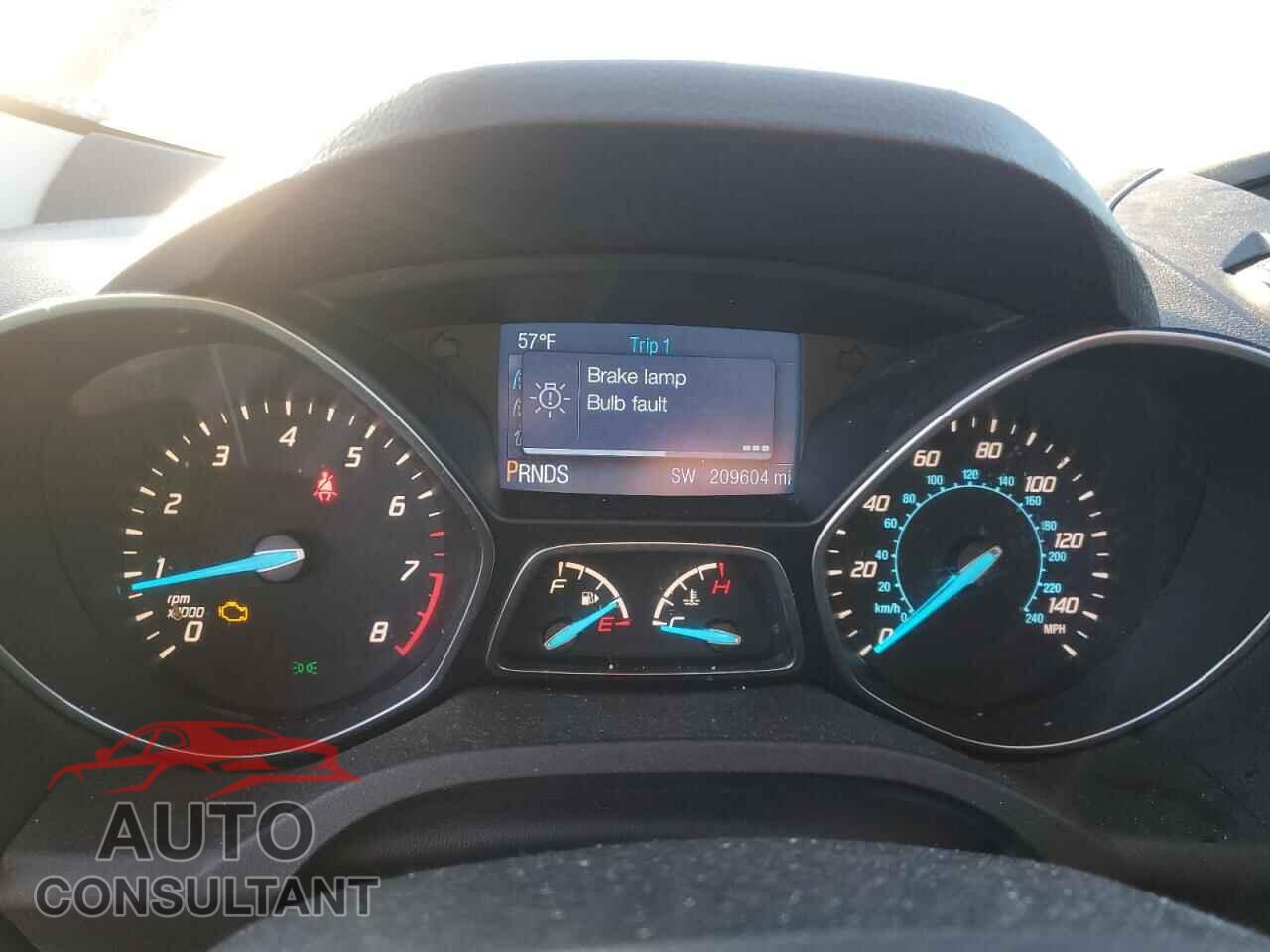 FORD ESCAPE 2015 - 1FMCU0F75FUA49911