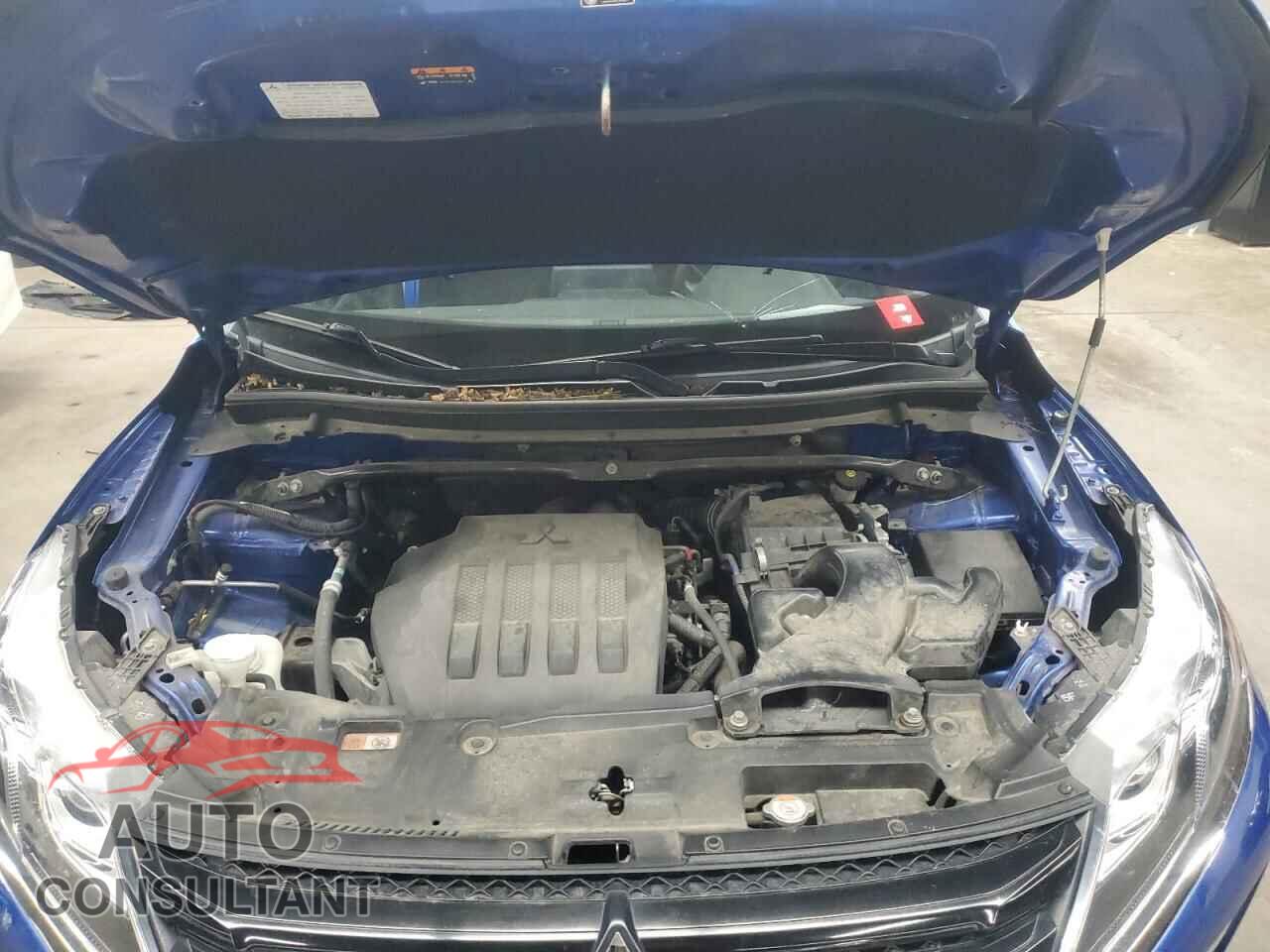 MITSUBISHI ECLIPSE 2018 - JA4AT4AA8JZ046953