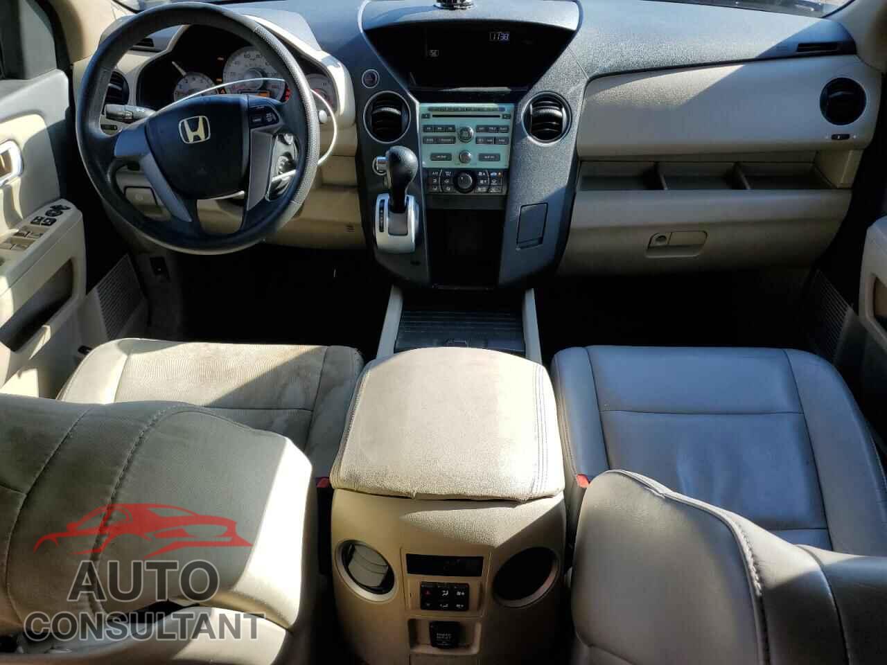 HONDA PILOT 2011 - 5FNYF4H20BB033292