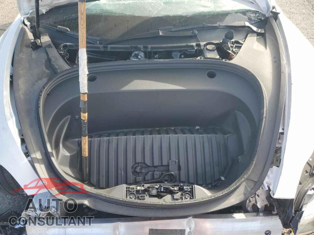 TESLA MODEL 3 2023 - 5YJ3E1EA7PF623648