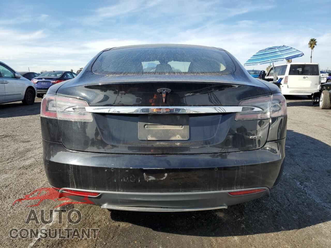 TESLA MODEL S 2015 - 5YJSA1E28FF102551