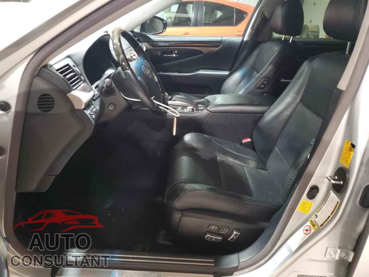 LEXUS LS460 2013 - JTHCL5EF8D5016923