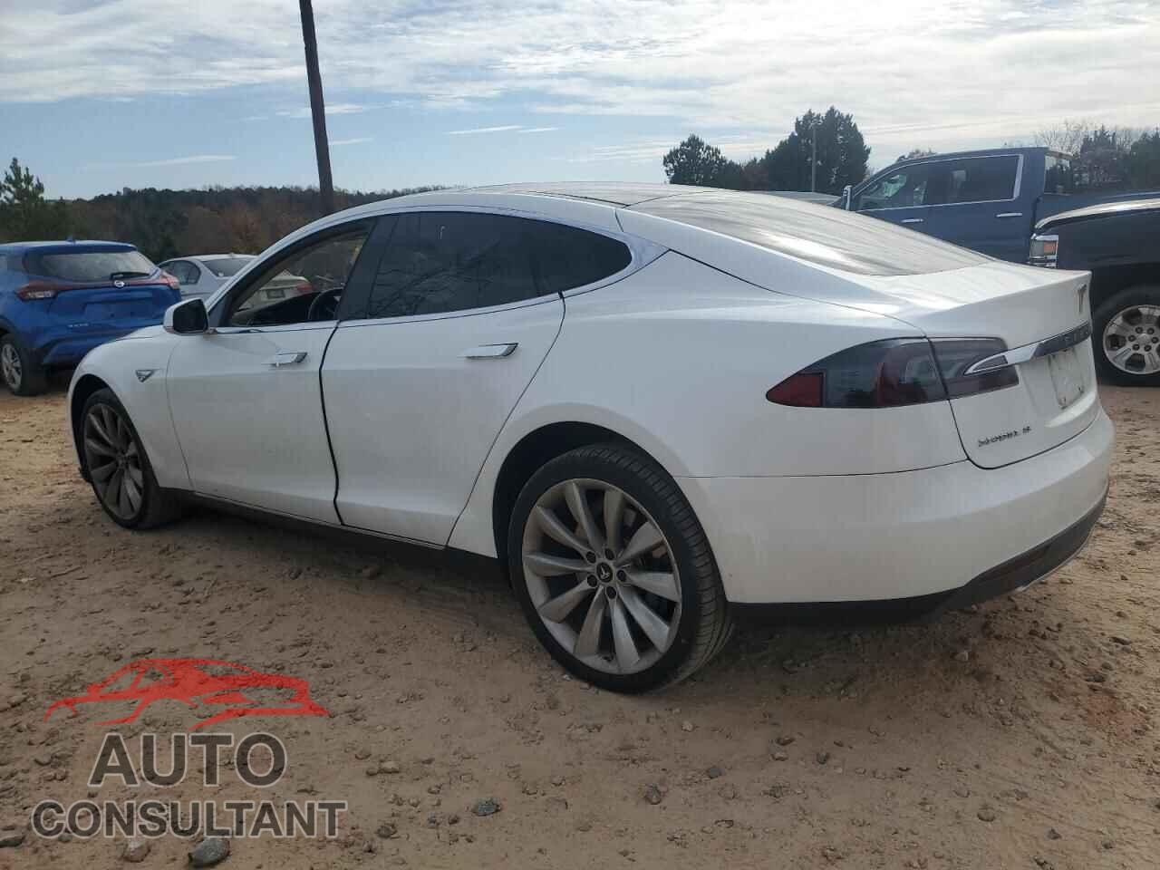 TESLA MODEL S 2012 - 5YJSA1DP9CFS00609