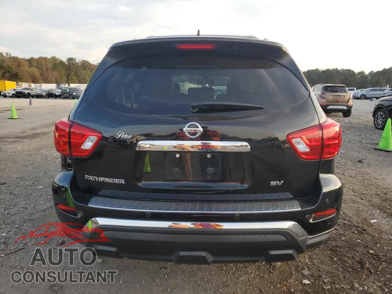 NISSAN PATHFINDER 2017 - 5N1DR2MN8HC643341