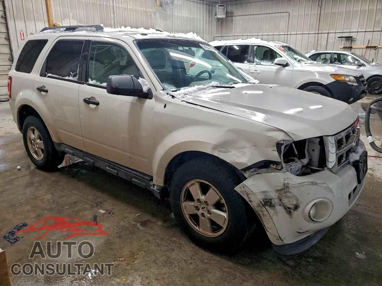 FORD ESCAPE 2012 - 1FMCU9D73CKB39301