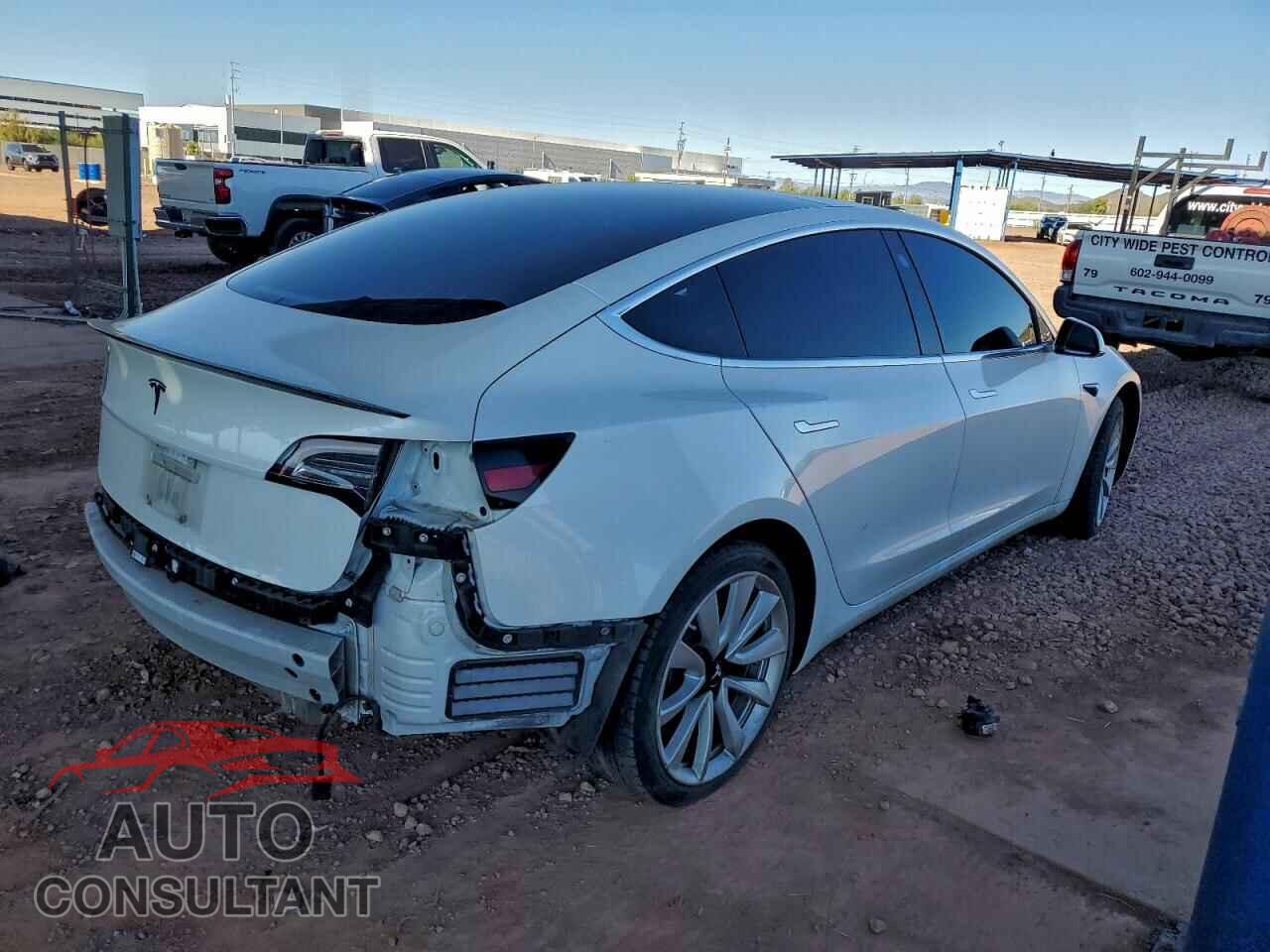 TESLA MODEL 3 2018 - 5YJ3E1EA1JF053573