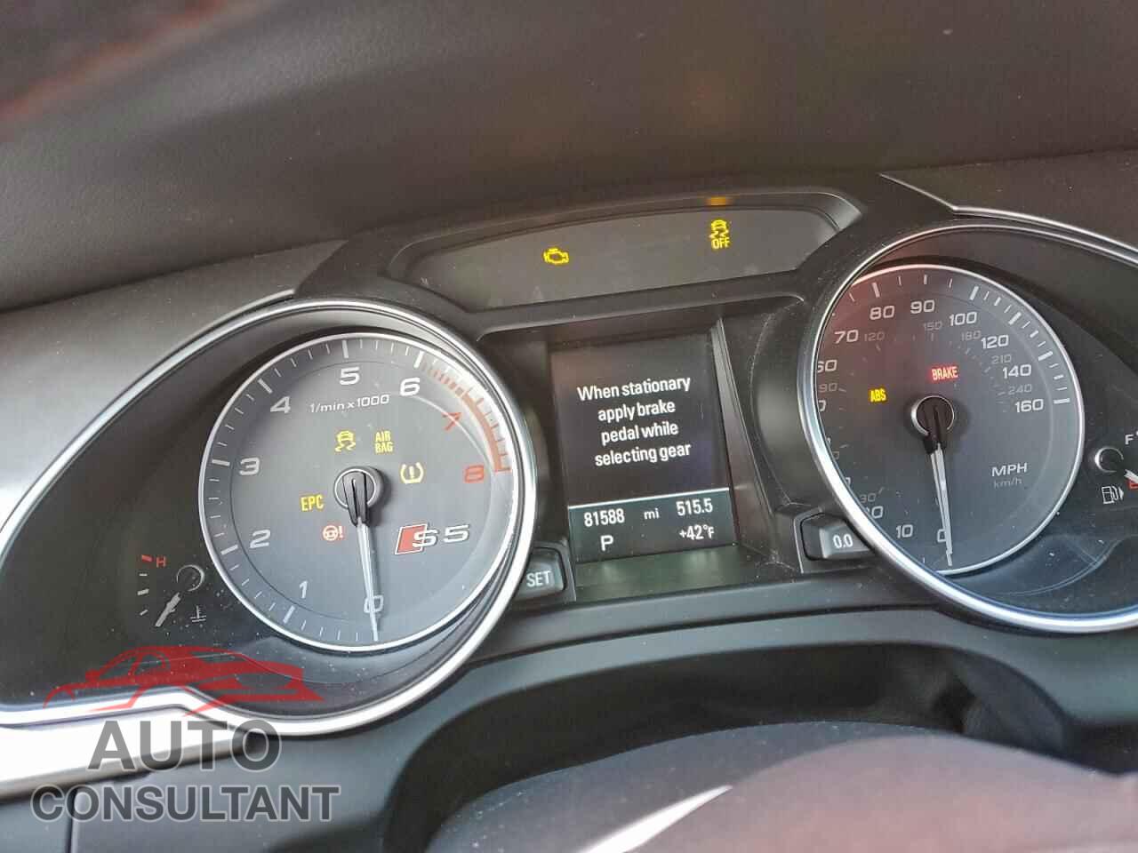 AUDI S5/RS5 2014 - WAUCGAFR3EA040611