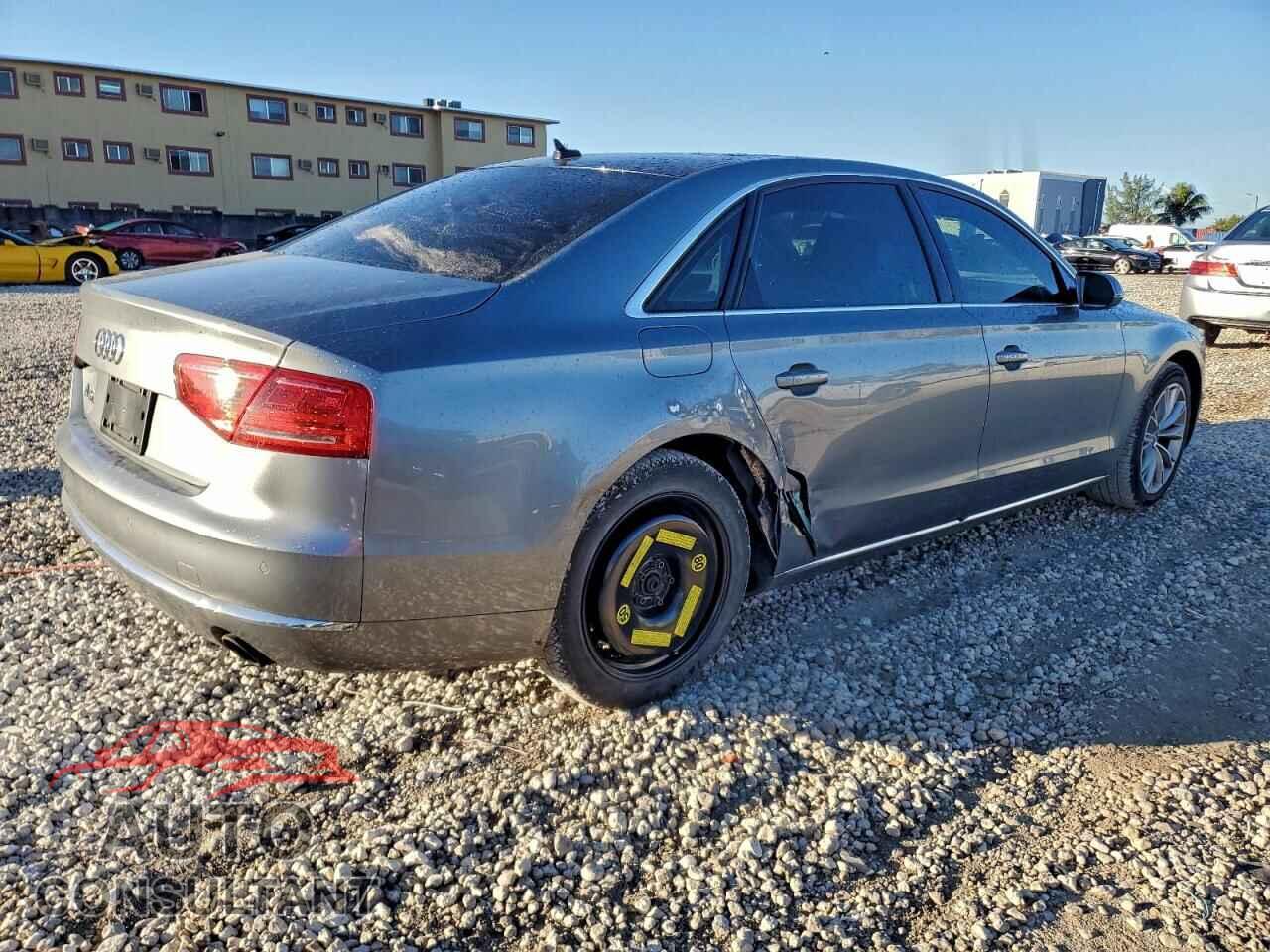 AUDI A8 2013 - WAURGAFD1DN007094