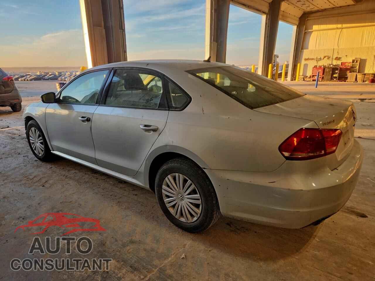 VOLKSWAGEN PASSAT 2014 - 1VWAP7A32EC022392
