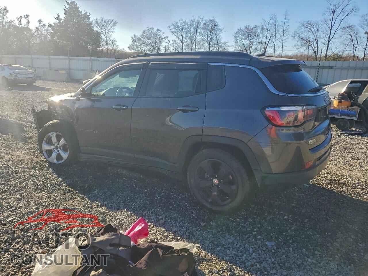 JEEP COMPASS 2017 - 3C4NJCBB9HT682264