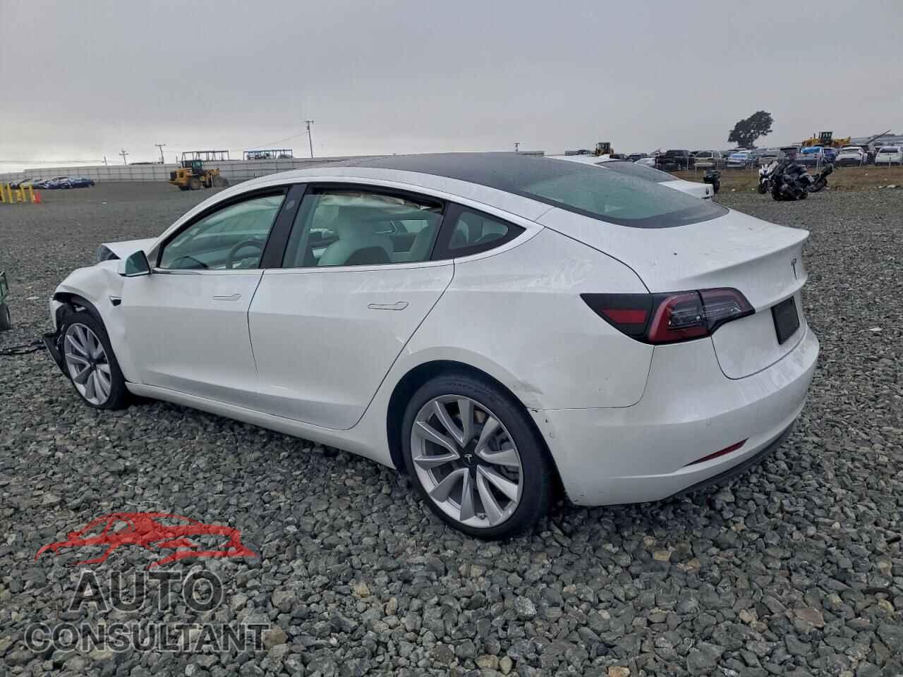 TESLA MODEL 3 2019 - 5YJ3E1EA7KF302668