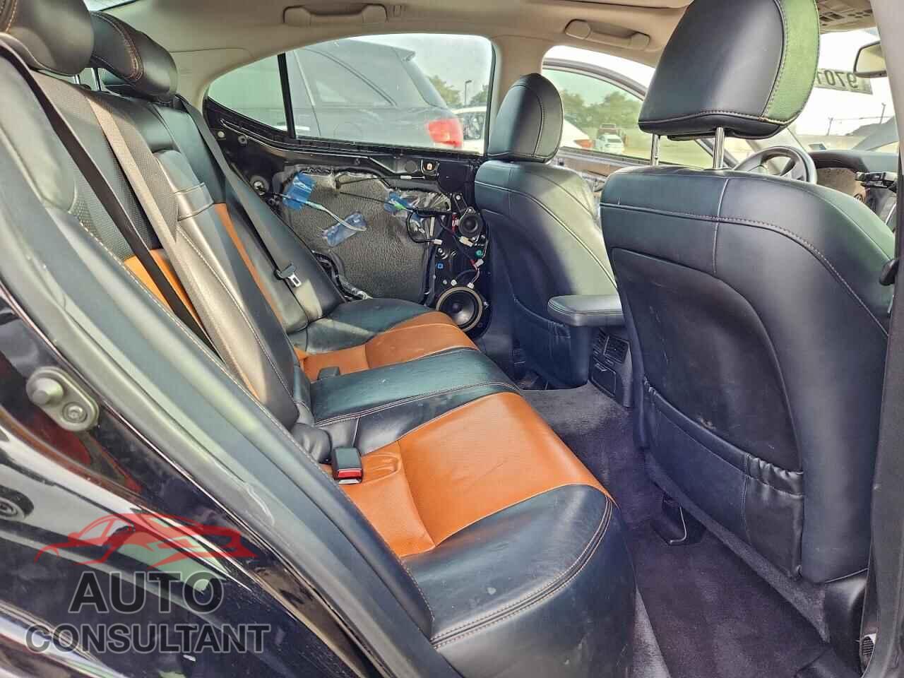 LEXUS IS 2013 - JTHBF5C28D5191000