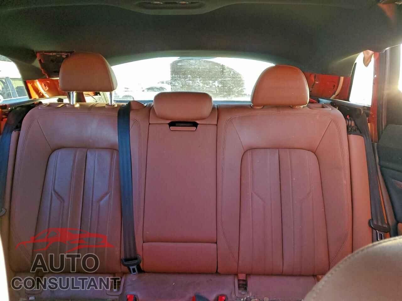 AUDI E-TRON 2019 - WA1LAAGE2KB014503