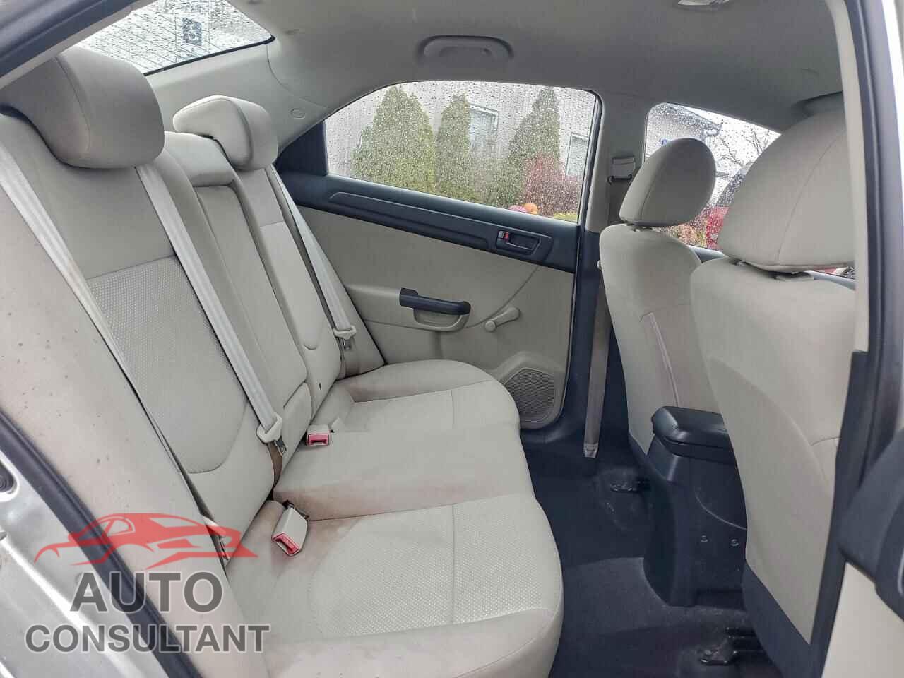 KIA FORTE 2010 - KNAFT4A28A5826184