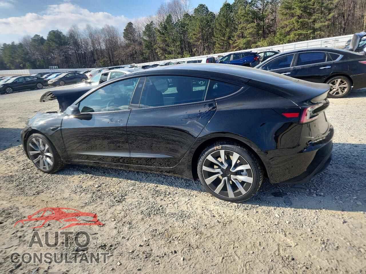 TESLA MODEL 3 2024 - 5YJ3E1EAXRF768587