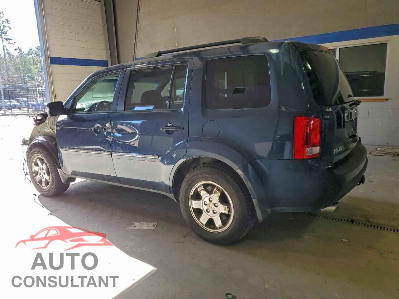 HONDA PILOT 2010 - 5FNYF4H96AB026102