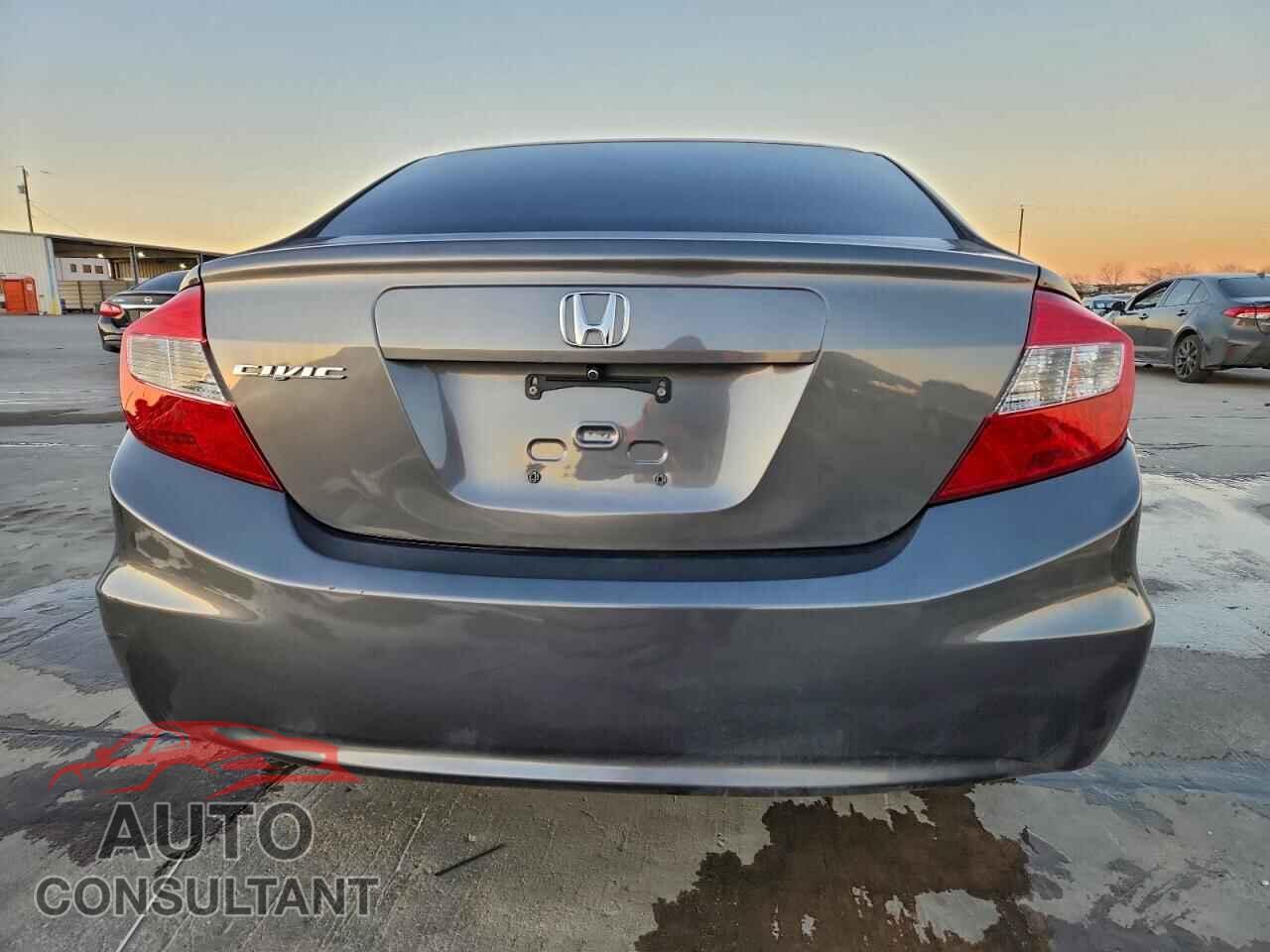 HONDA CIVIC 2012 - 2HGFB2F91CH572377