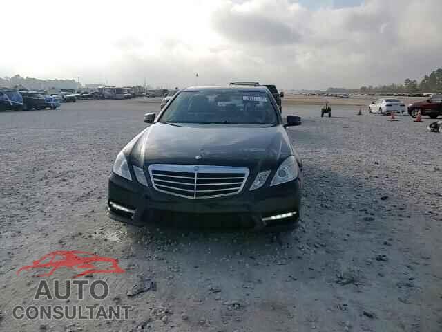 MERCEDES-BENZ E-CLASS 2013 - WDDHF5KB1DA667159
