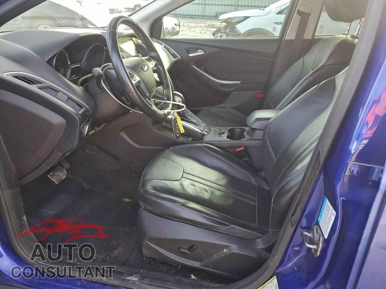 FORD FOCUS 2013 - 1FADP3N25DL371237