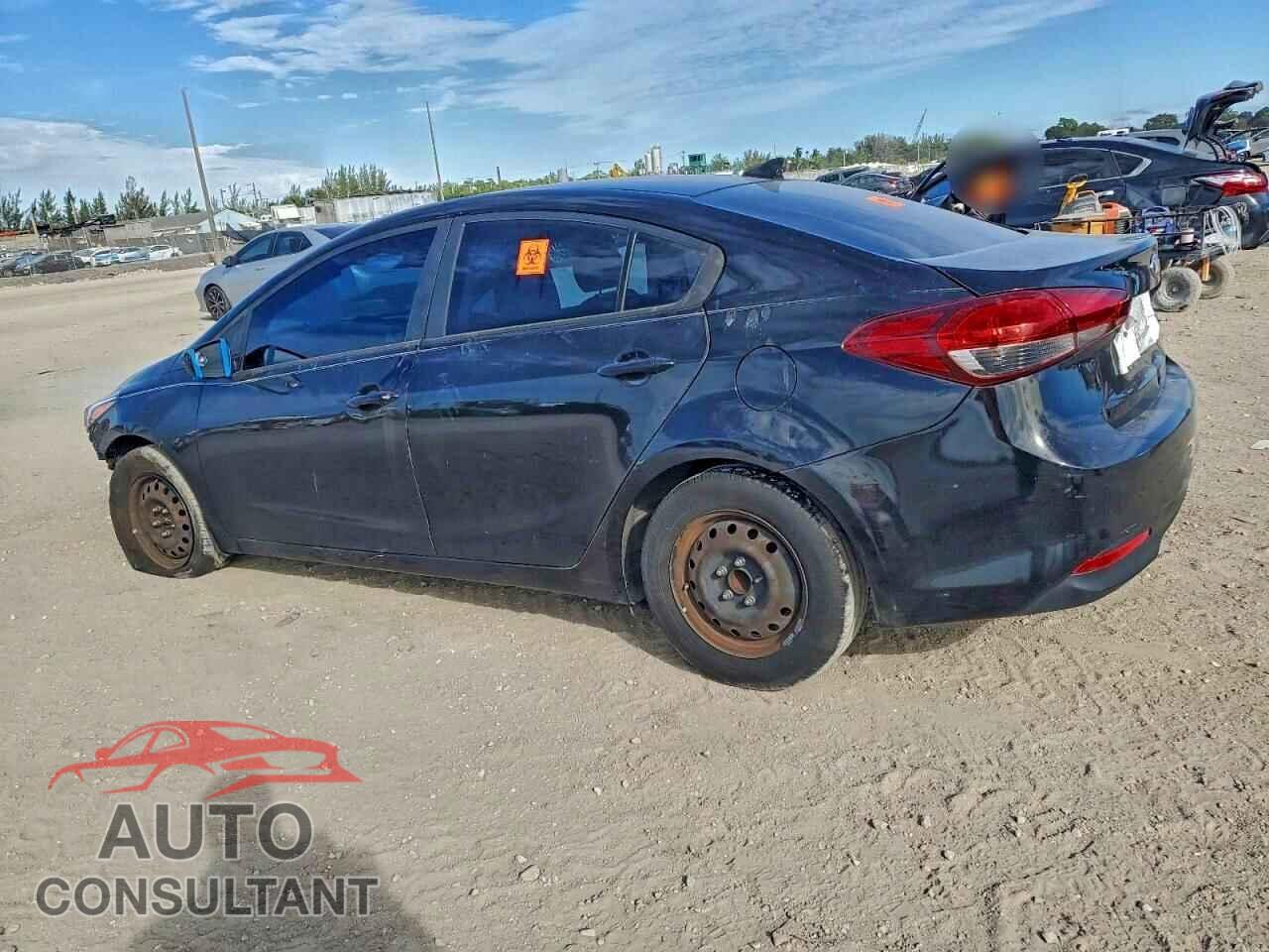 KIA FORTE 2017 - 3KPFK4A74HE075911