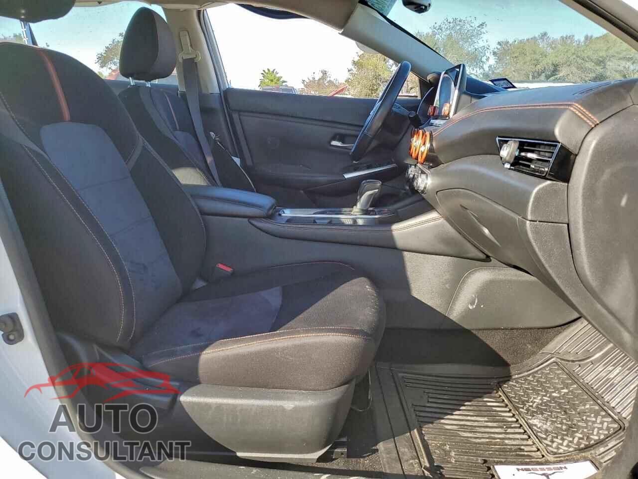 NISSAN SENTRA 2020 - 3N1AB8DV4LY307235
