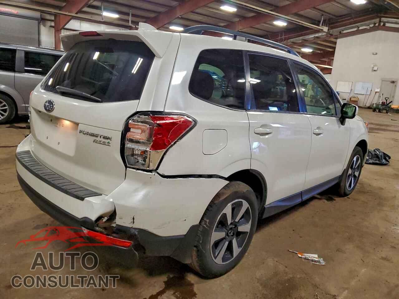 SUBARU FORESTER 2017 - JF2SJAEC6HH528722