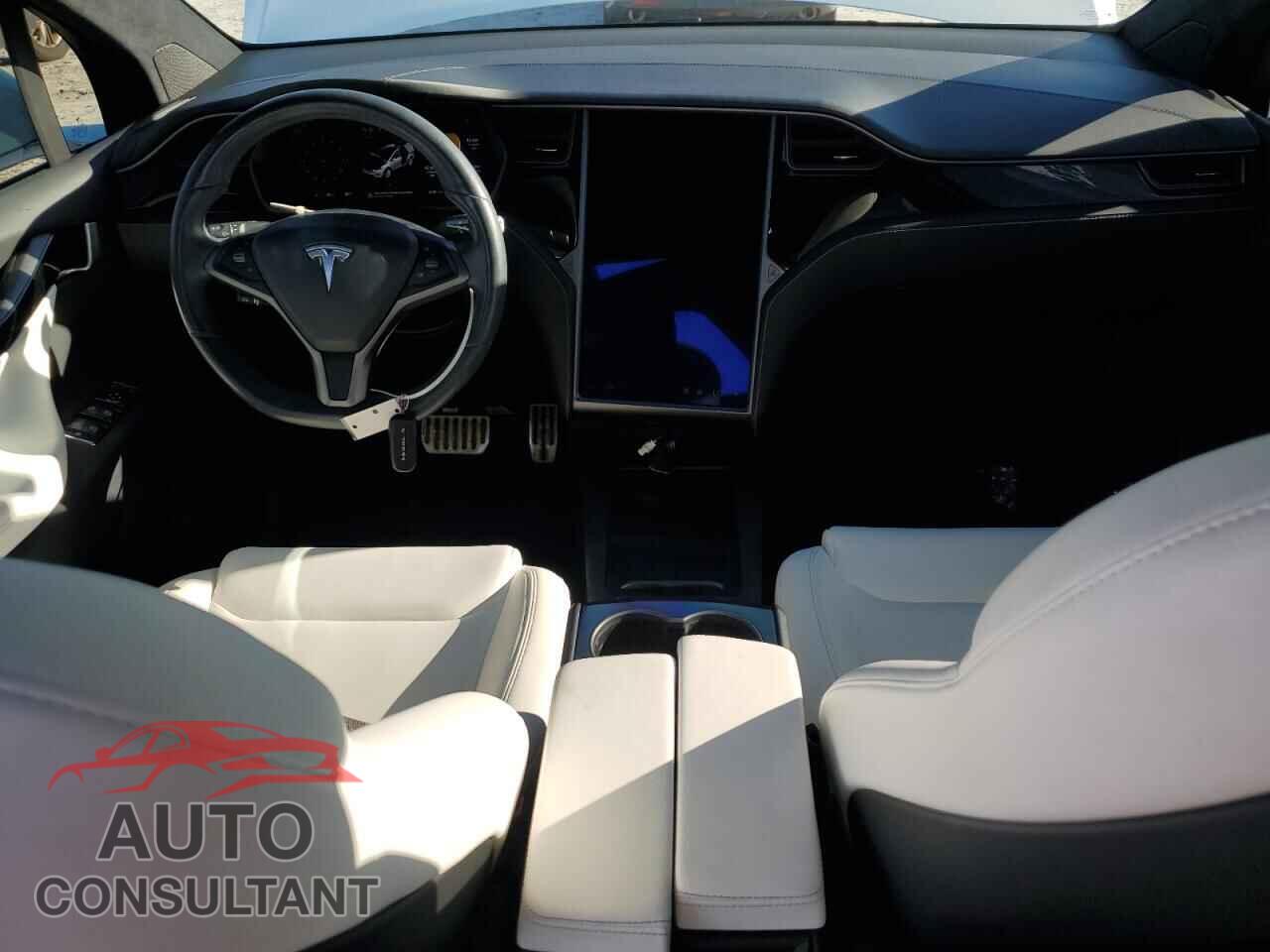 TESLA MODEL X 2021 - 5YJXCDE41MF311064