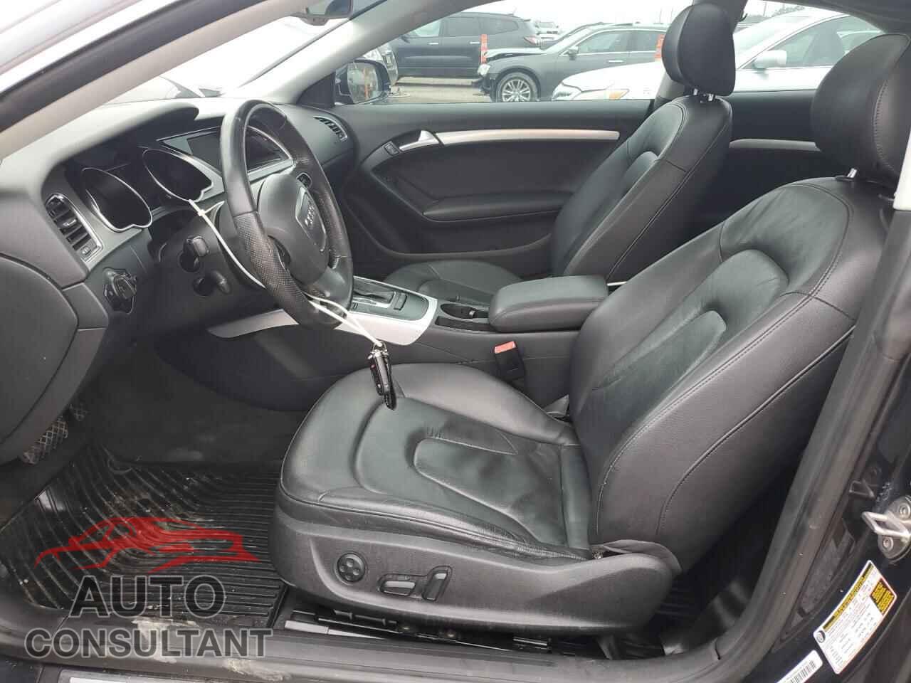 AUDI A5 2012 - WAULFAFR0CA038556