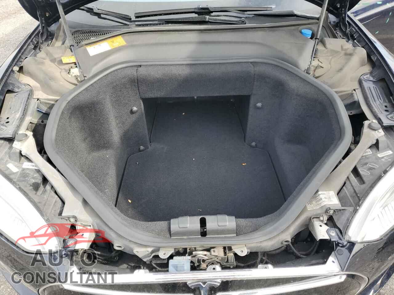 TESLA MODEL S 2013 - 5YJSA1CN2DFP04209