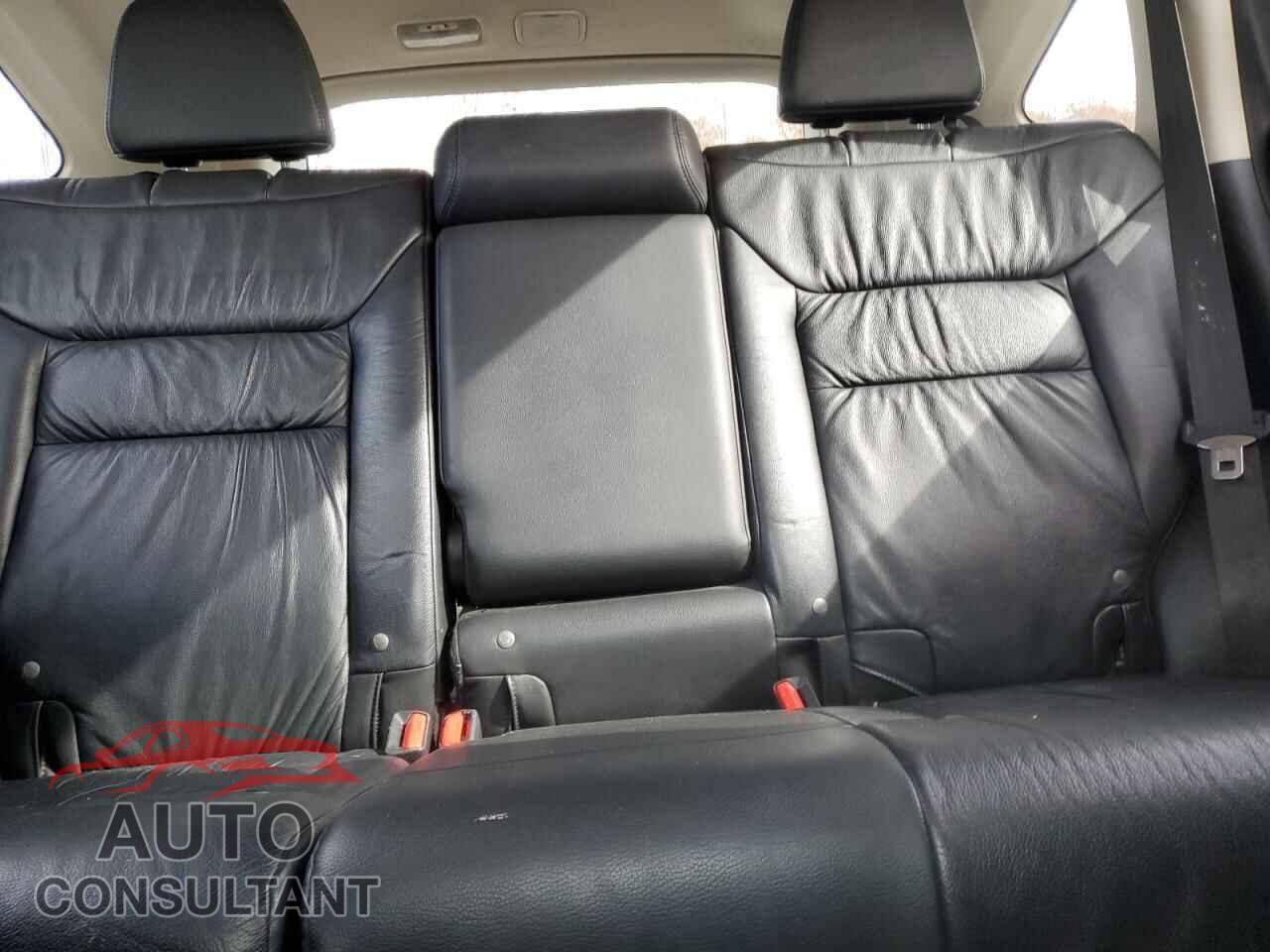 HONDA CRV 2013 - 5J6RM4H74DL064285