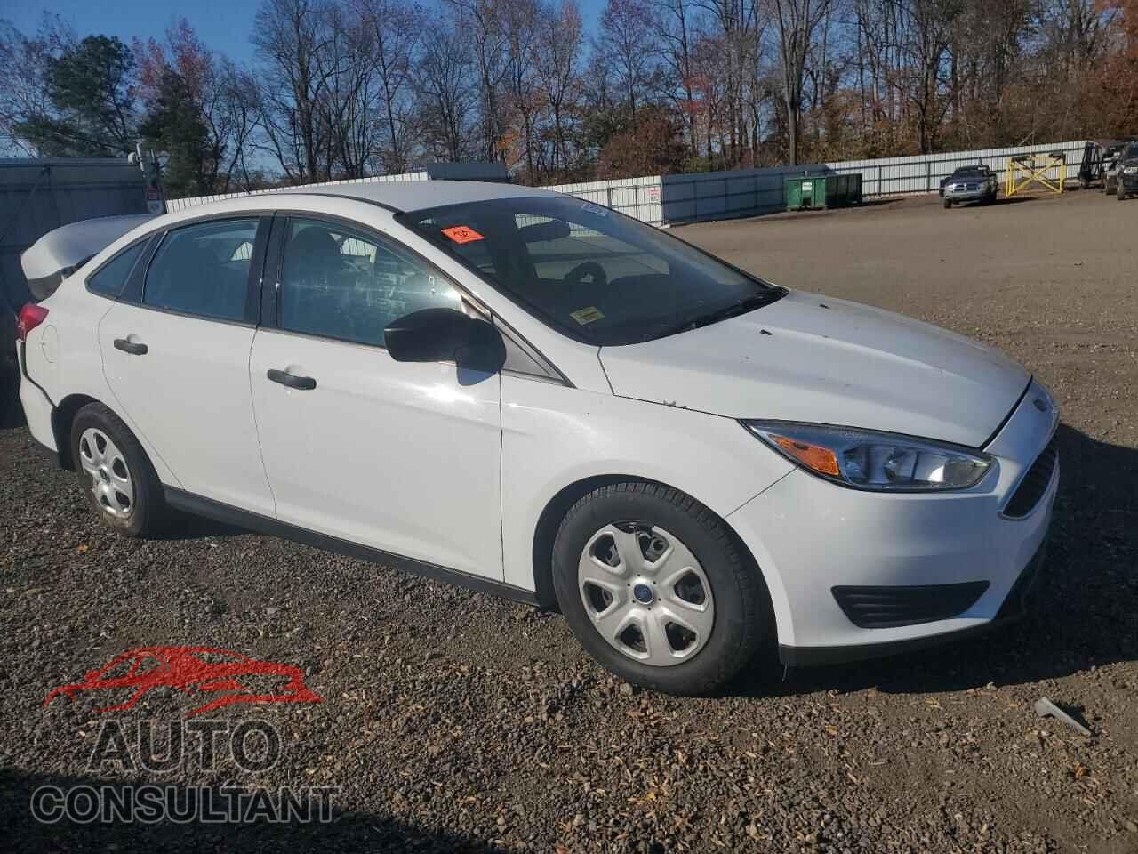 FORD FOCUS 2017 - 1FADP3E20HL331539