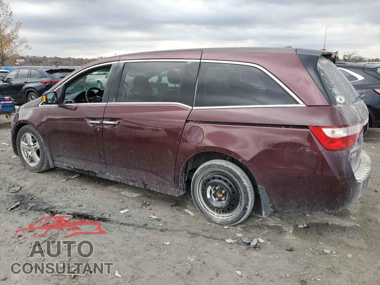 HONDA ODYSSEY 2013 - 5FNRL5H99DB054709