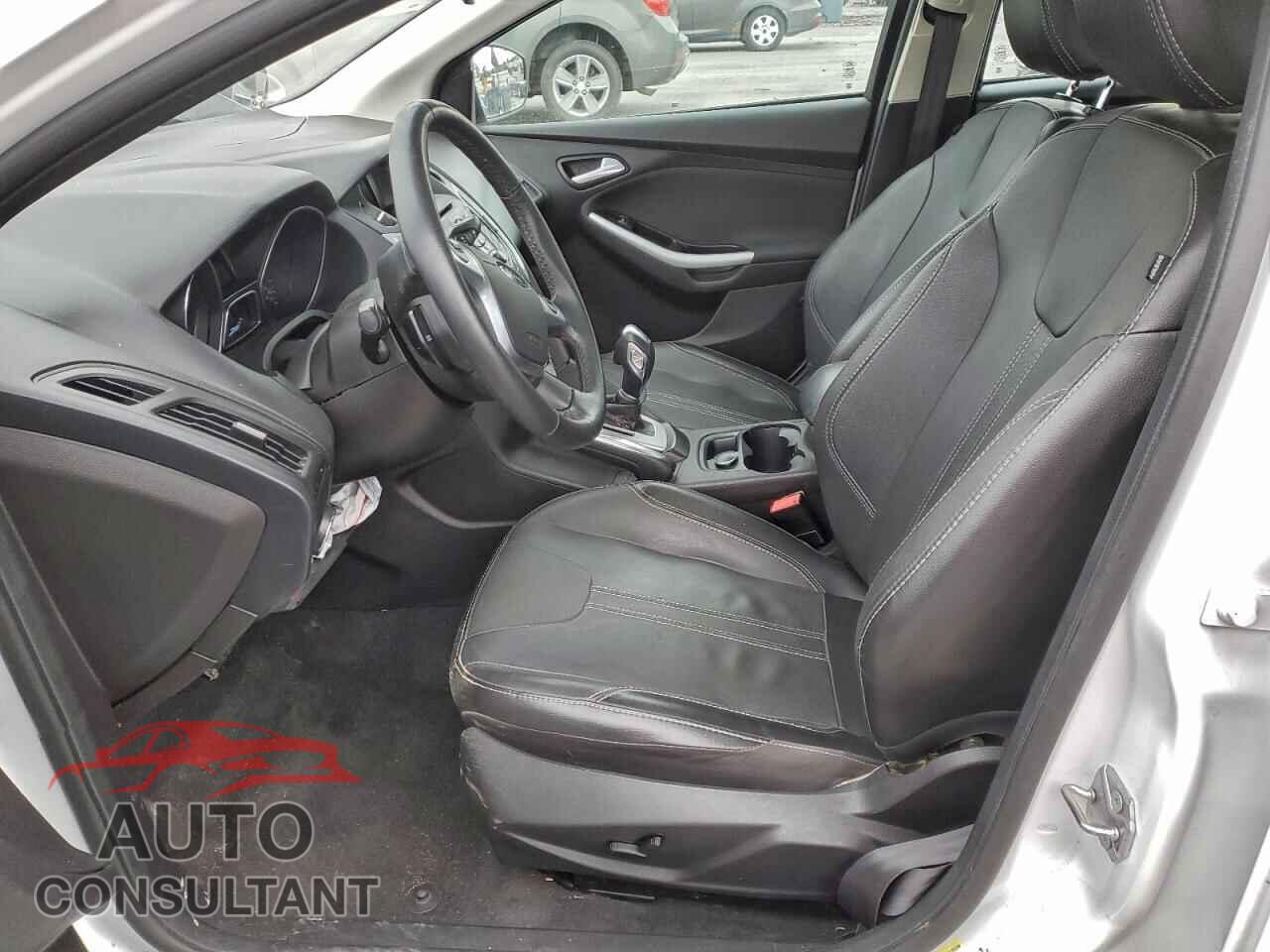 FORD FOCUS 2013 - 1FADP3K25DL246548