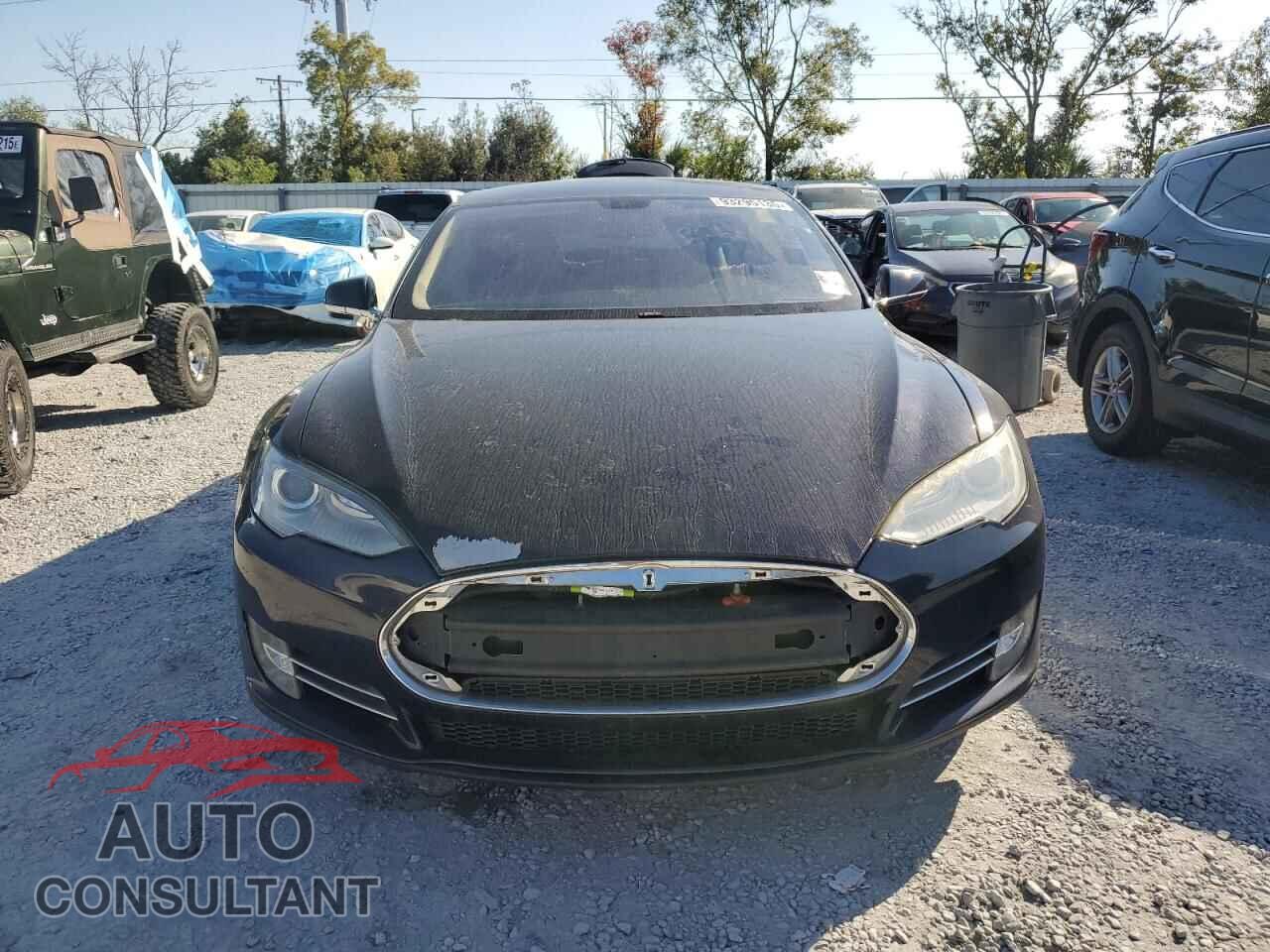 TESLA MODEL S 2013 - 5YJSA1CN1DFP24726